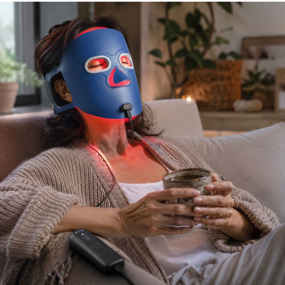 Kamira | LED Face Mask — Quad-Wavelength LED Light Home Use Device