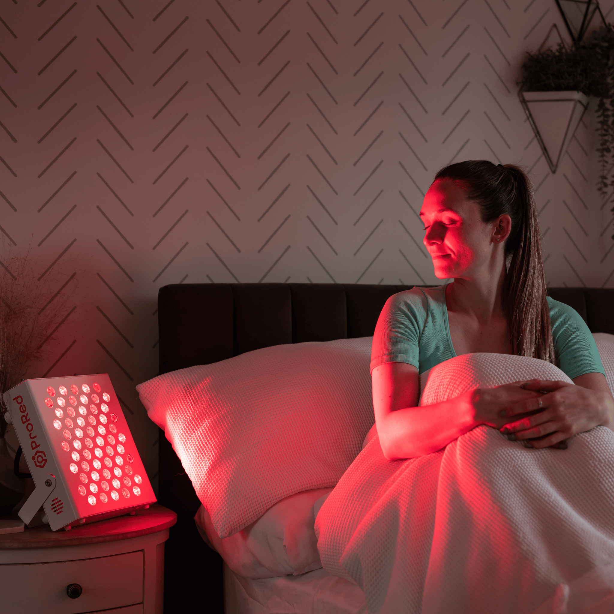 Auryn | Red Light Therapy Panel — Dual-Lens LED Technology for Home Use 6