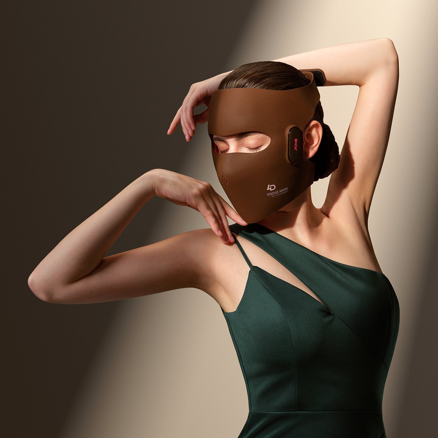 Lumex | LED Light Therapy Mask — Rechargeable Ergonomic Face Device 7