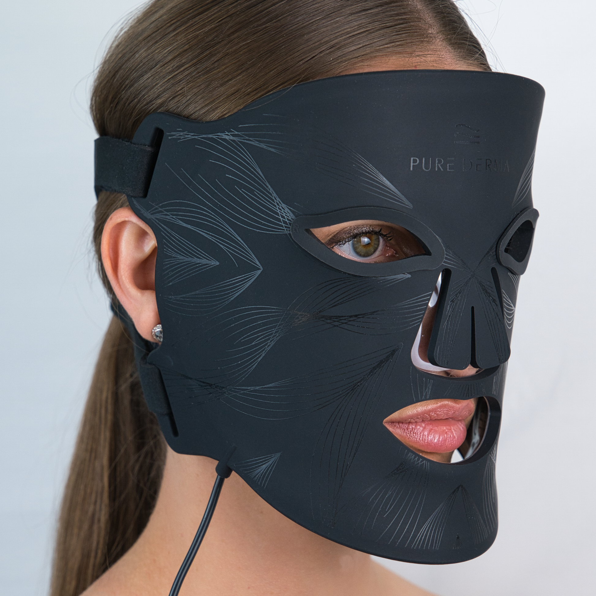 Solara | LED Face Mask — Multi-Wavelength Light Therapy Device for Home Use 2