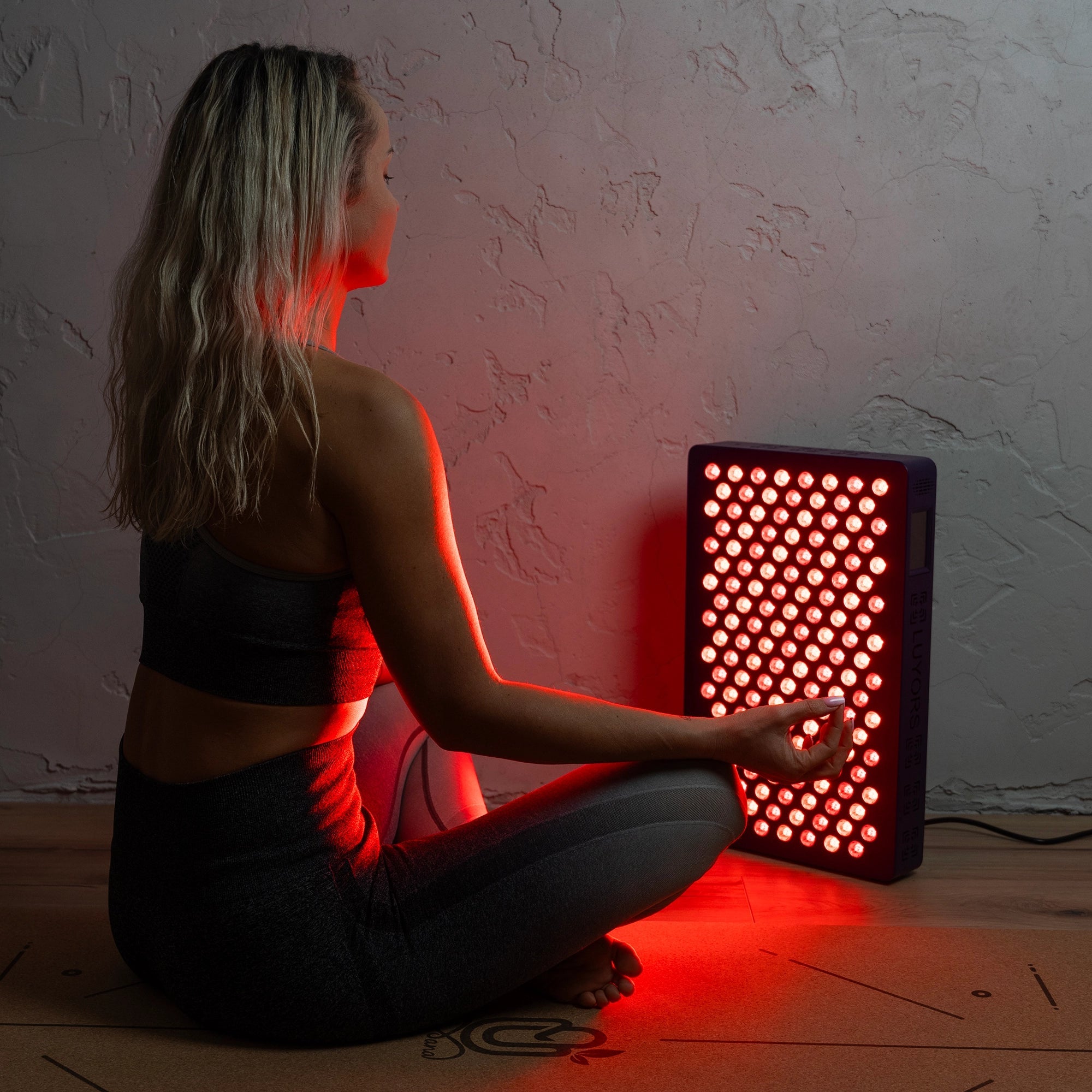 Zephira | Red Light Therapy Panel — 150 LED Full Spectrum Smart Device 3